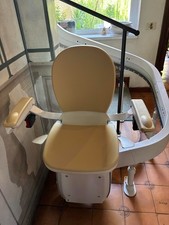 Montascale elettrico ACORN 180 con poltroncina inclusa