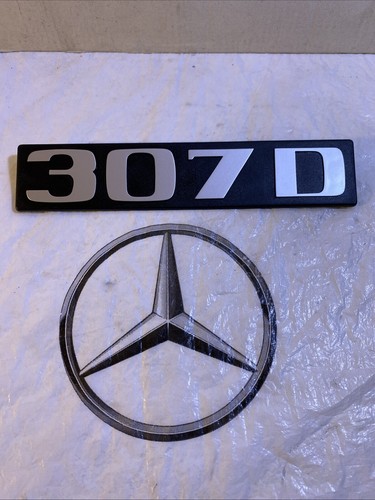 Mercedes w602 distintivo - mercedes, t2