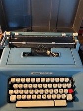 Macchina da Scrivere Olivetti