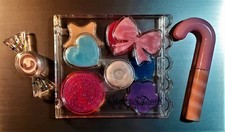 Lotto trucchi labbra Glitter & Pearl collezione + omaggio pochette cotone SISLEY