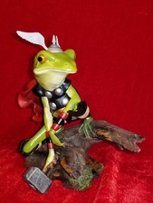 Marvel thor frog diorama - marvel,