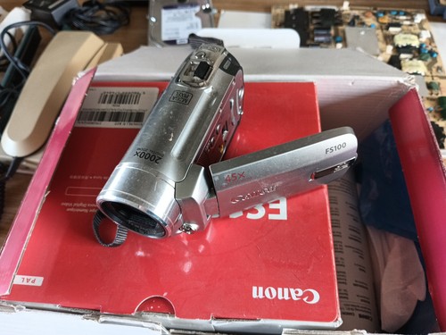 Canon fs100 digital video - canon,
