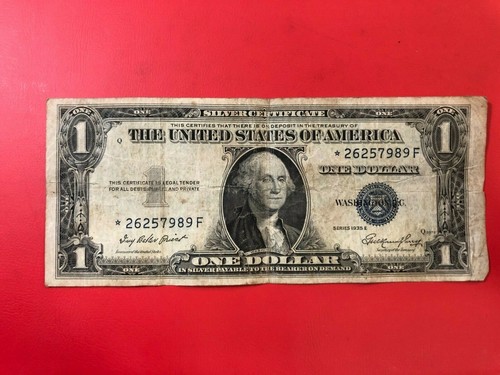 America 1 dollar - $,