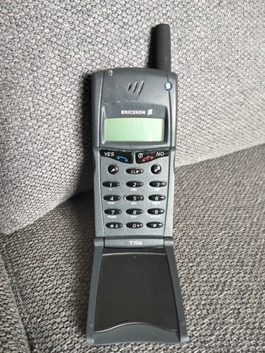 Raro telefono cellulare