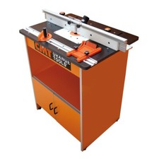 INDUSTRIO™ TABLE WITH