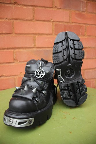 Stivali rock unisex nuovi - stivali,