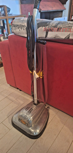 Aspirapolvere lucidatrice - aspirapolvere,