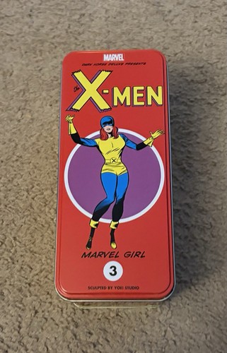 Dark horse deluxe marvel - dark,