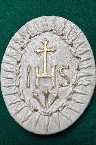Trigramma ihs oggetto - trigramma, in