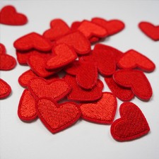 10 pezzi toppa ricamo cuore
