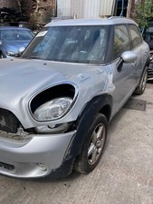 Breaking Mini Countryman One D