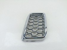 5ZV12TRMAA CENTRAL BUMPER
