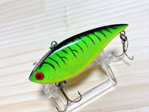 Esca pesca daiwa silent - da,