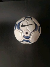 2000 01 Mini Ball Nike Geo