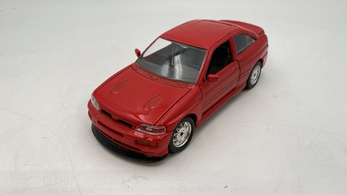 Bbu156152 bburago ford escort - bbu156152,