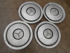 MERCEDES  190 - Set 4 copricerchi per cerchione da 15" - Ricambio usato