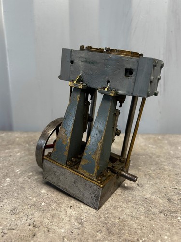 Modello motore bicilindrico