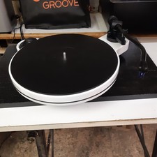 Platine vinyle Pro-Ject RPM3 -