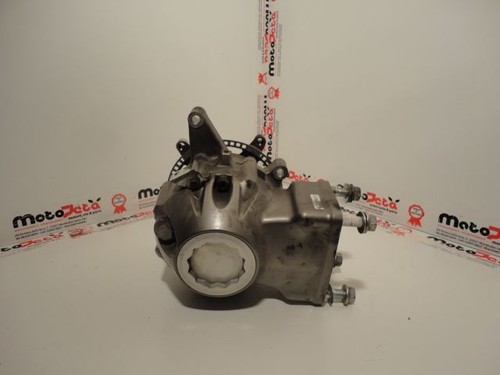 Cardano forcellone shaft drive