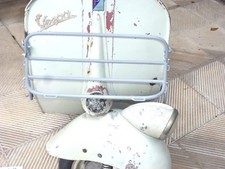 Per vespa faro - per,