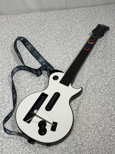 Nintendo wii guitar hero - hero, red