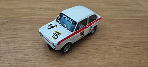 Slot scx seat - 1/32,