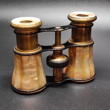 Antico binocolo da teatro in