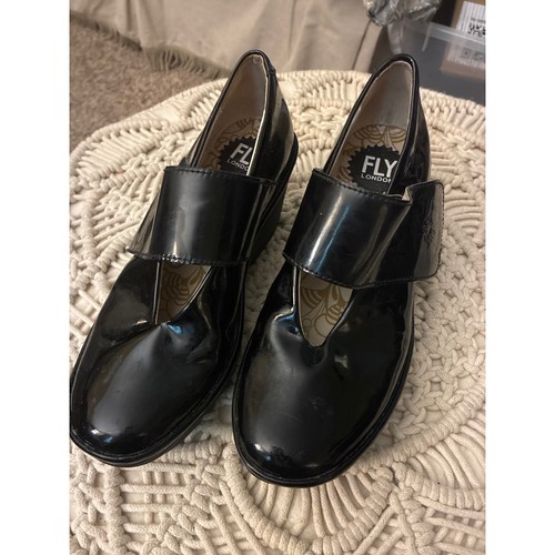Scarpe decolte fly - london, nere