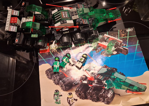 Lego space police 6957 - police,