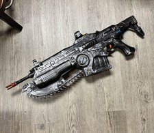 Gears Of War Lancer dipinto a