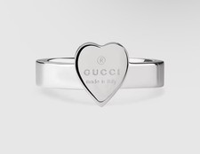 Gucci ring heart motif - gucci,