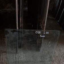 Finestrino posteriore lato