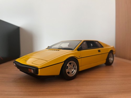 Lotus esprit type autoart - lotus,