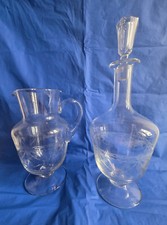 antica bottiglia e caraffa