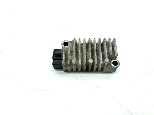 Regolatore tensione - di,