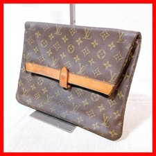 Louis Vuitton Monogram Seconda