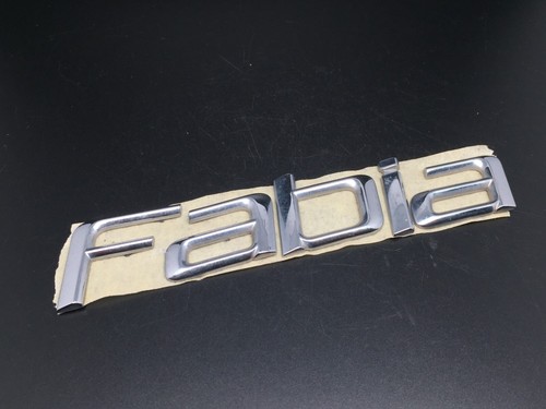 Skoda fabia logo sigla emblema - logo,