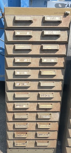 Olivetti cassettiera synthesis - cassettiera,