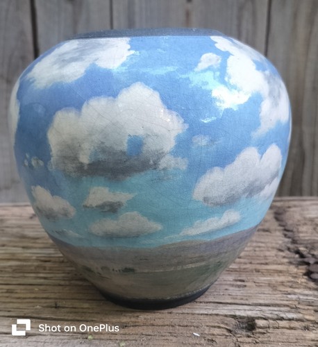 Laura bruzzese vase new - laura,