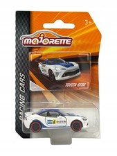 Modellino auto giocattolo da