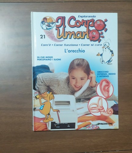 Orecchio esplorando il - l', orecchio,