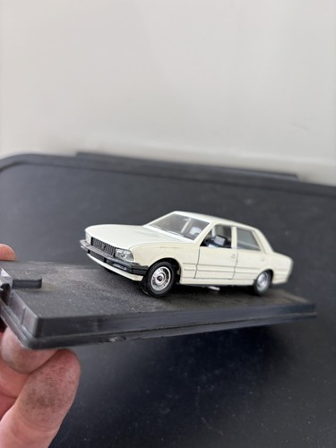 Verem peugeot 505 - 1/43,