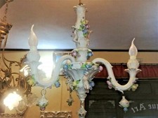  ANTICO LAMPADARIO IN CAPODIMONTE, EPOCA 1900,TRELUCI,H  53X46