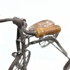 Bambola giocattolo scultura