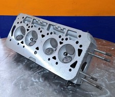 Testa Testata Motore Valvole