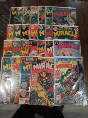 Mister miracle set - "mister, miracle"