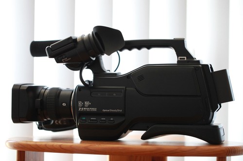 Sony hxr mc2000e - sony,