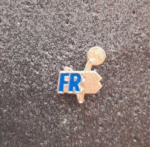 Pin roland garros france - pin's,