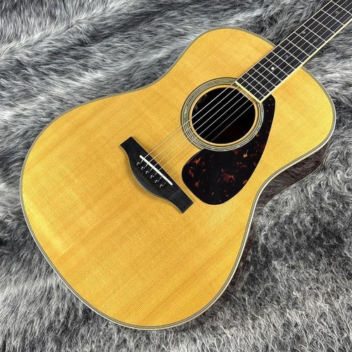 Yamaha ll16 con lirica - yamaha,