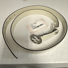 Cintura Gucci con fibbia G ad